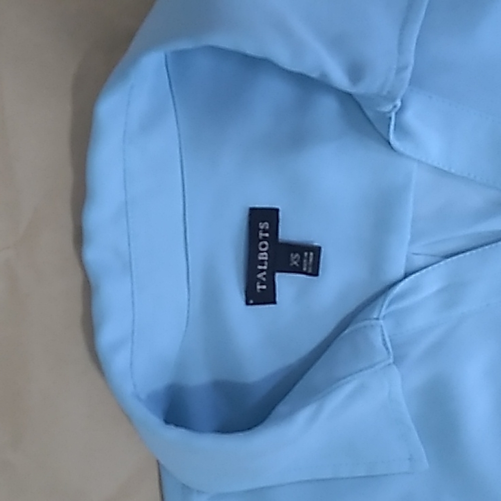 Talbots blouse - Picture 3 of 5